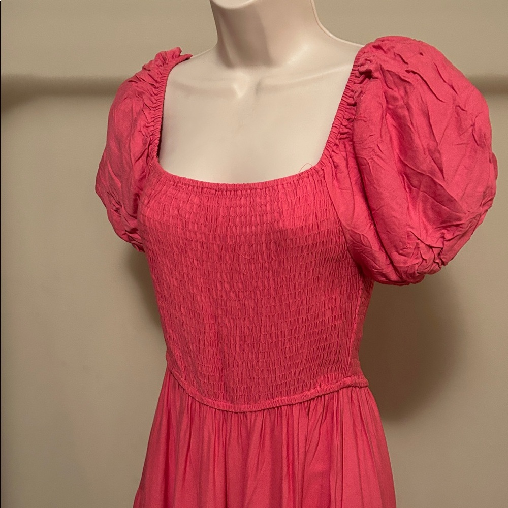 Zesica Smocked Puff Sleeve Maxi Dress in Coral Pink size Small